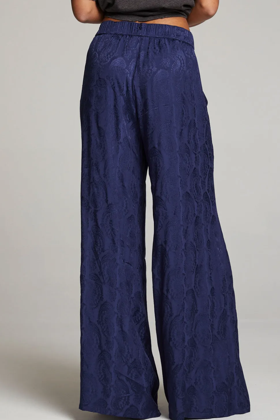 Chaser Brand Journey Sapphire Pant Fashion