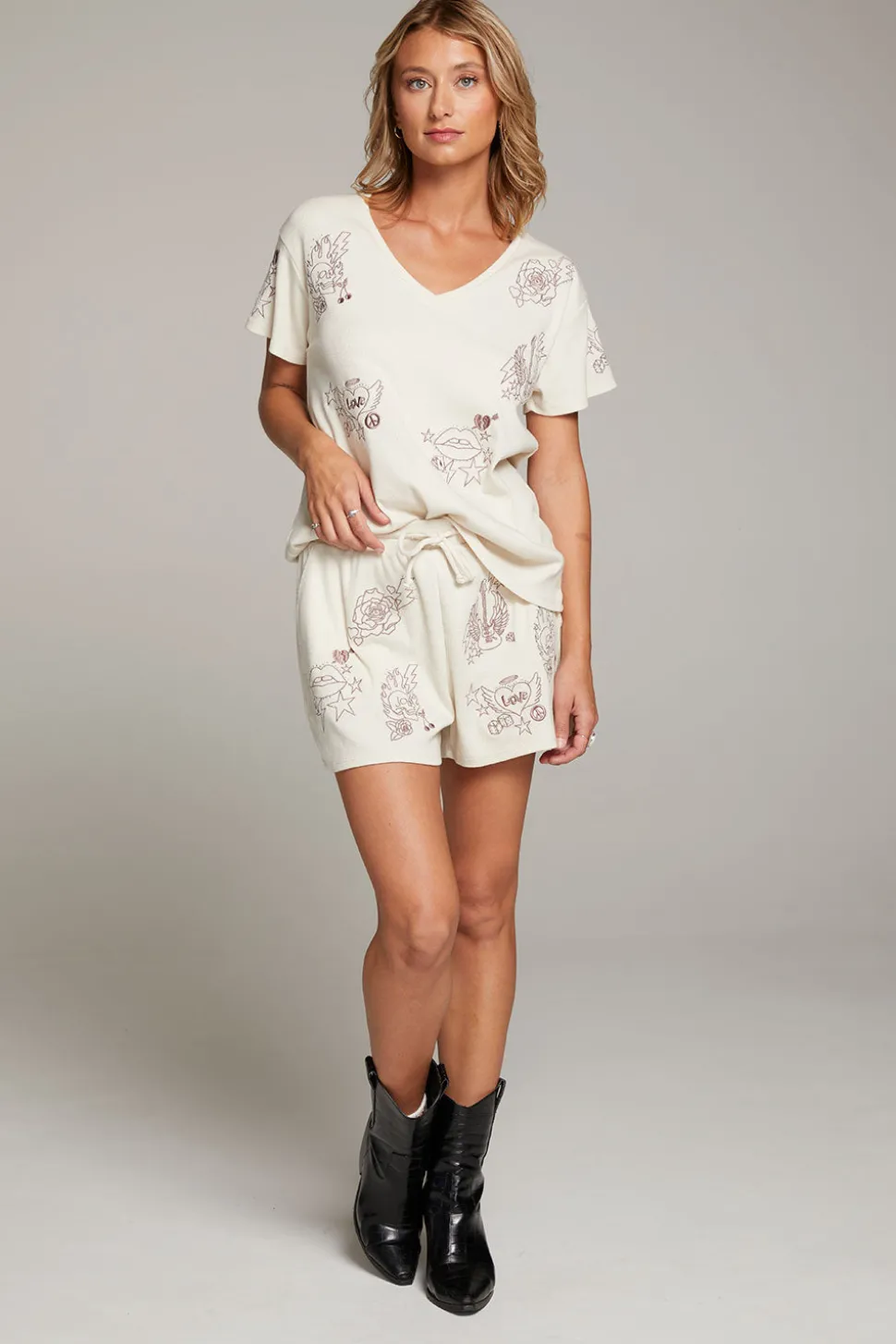 Chaser Brand Love Rock Embroidery Tee Online
